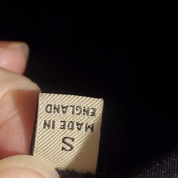 Burberry Navy Quilted Peacoat Nova check. Lined jacket. Sz small. - Picture 11 of 16